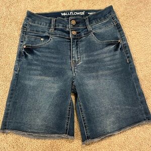 Wallflower The Sassy High Rise Women's Jean style Shorts